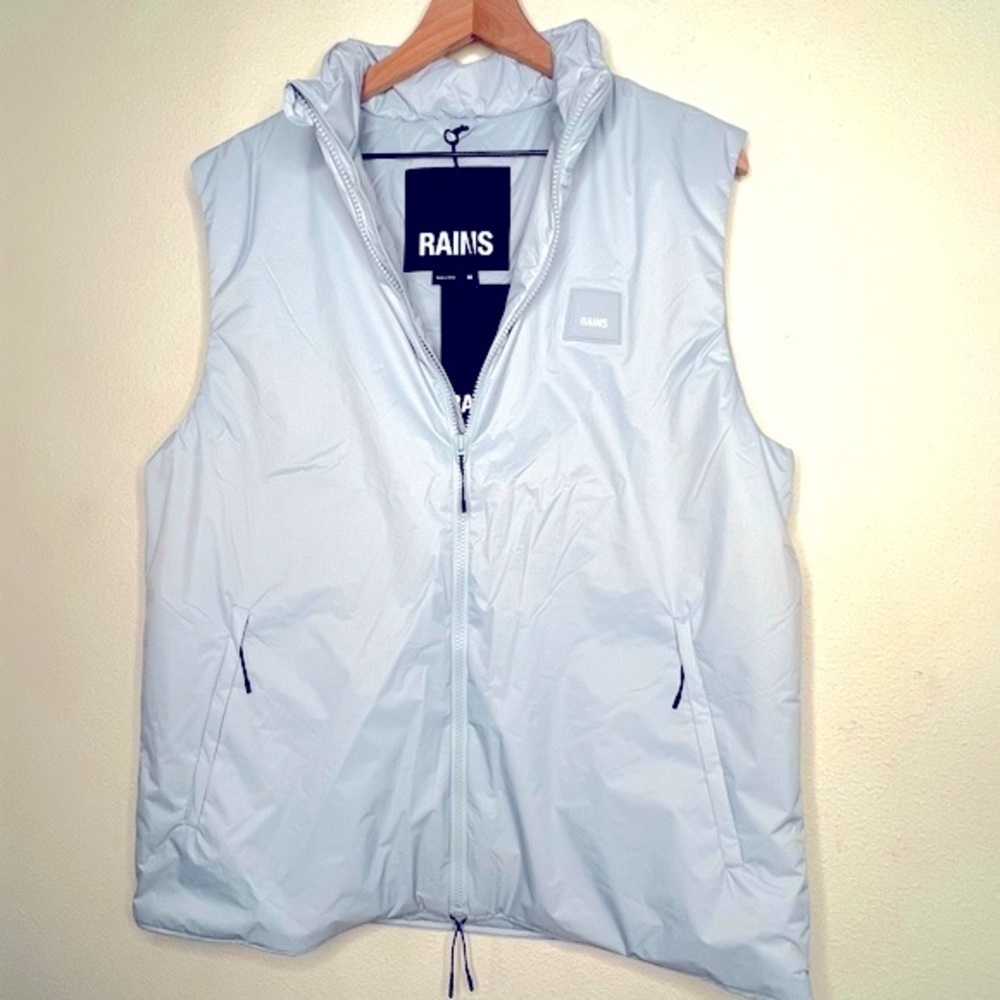RAINS Men’s Fuse Vest, Sky, size M NWT - Picture 2 of 8